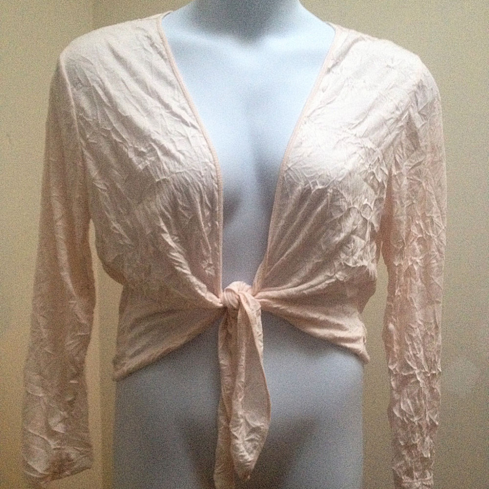Chicos L (2) Peach/Pink Crinkle Tie Front Top